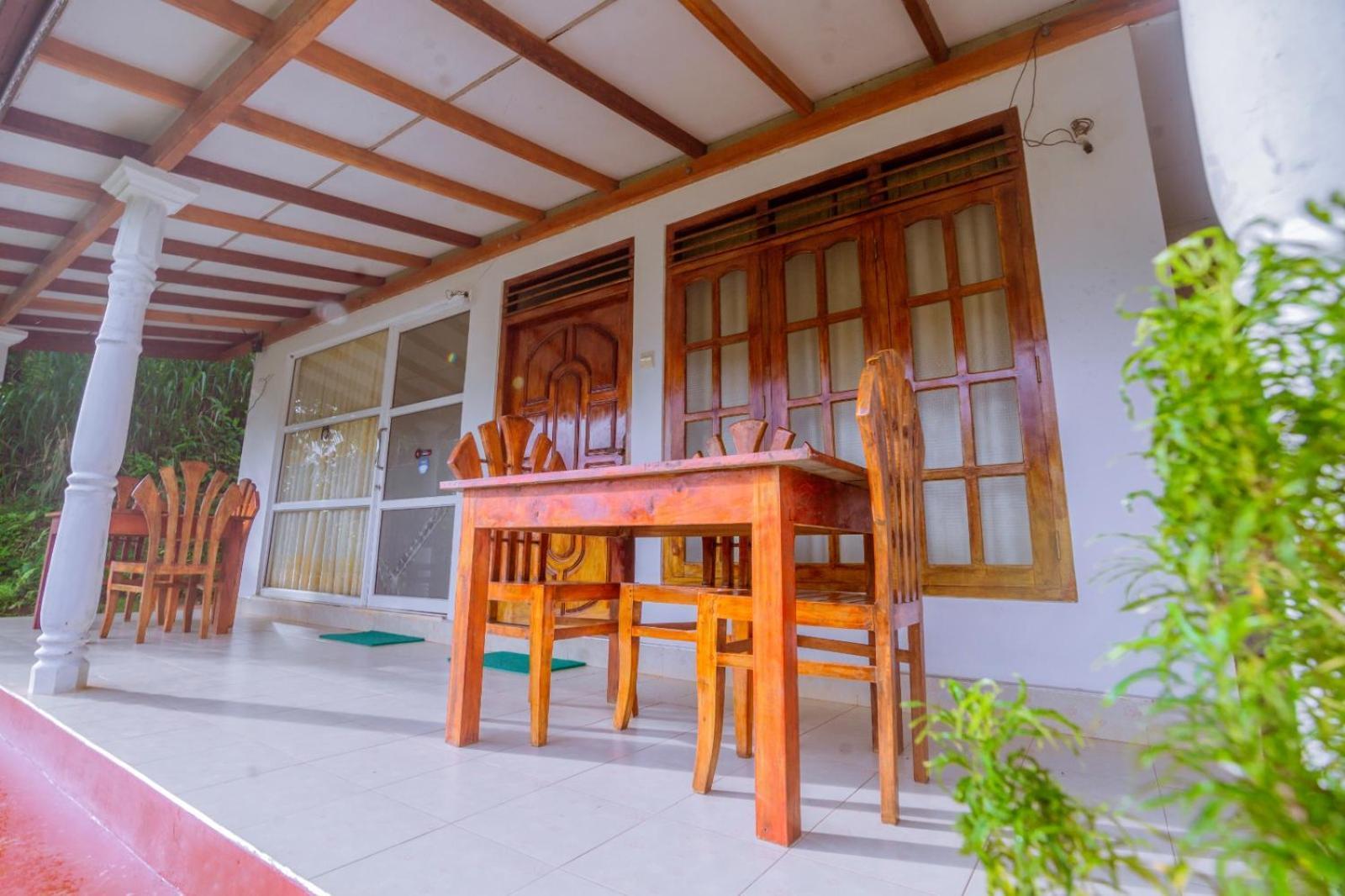 Rainforest River Edge Deniyaya Exterior foto